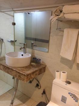 Cardin Holiday Hotel Σουτσόου Εξωτερικό φωτογραφία